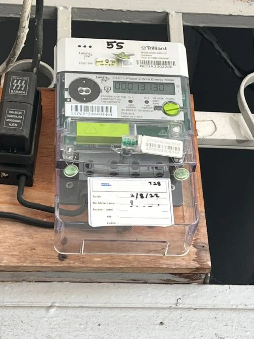 独家|全家冲冷水不煮饭不吹发 电费不减还增至800多 事主:我还到手软了!