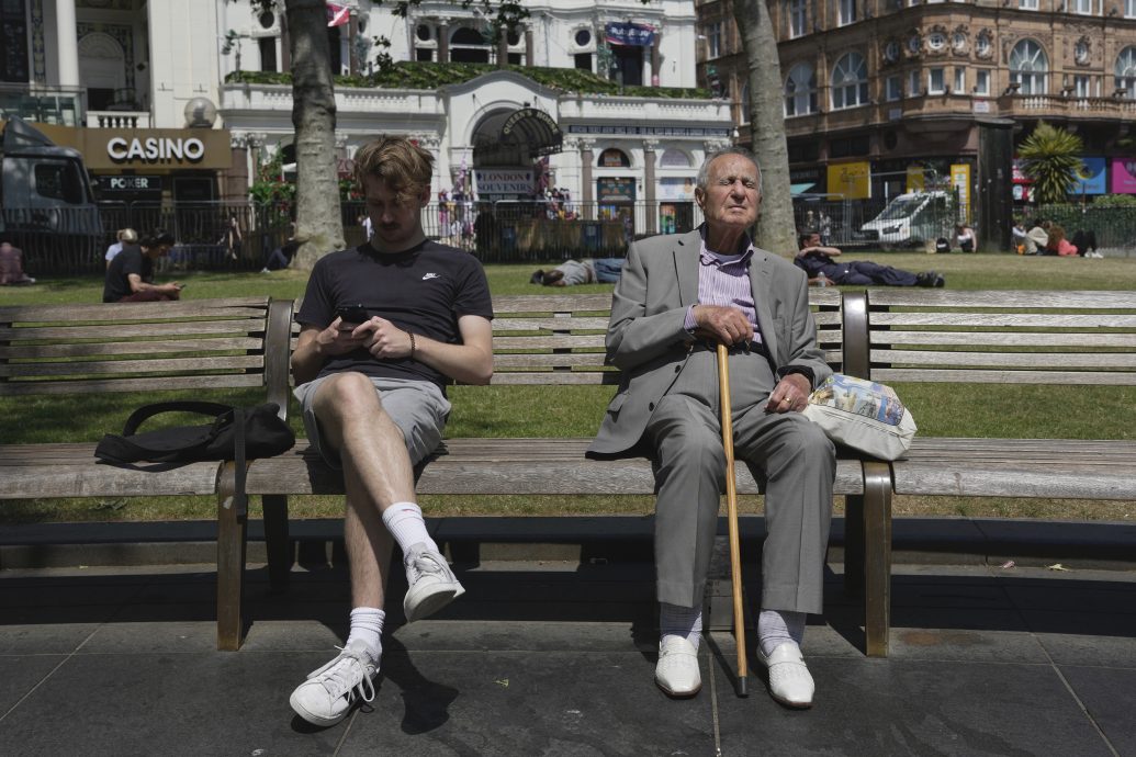 看世界/伦敦市长:帮助居民应对生活成本危机