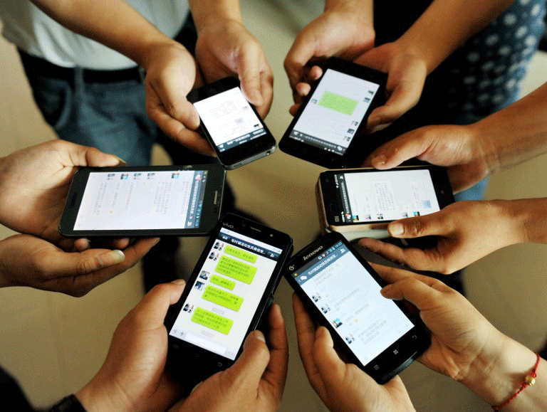 看世界/微信支付想在校园收手续费!中国高校群起抵制 官方火速道歉