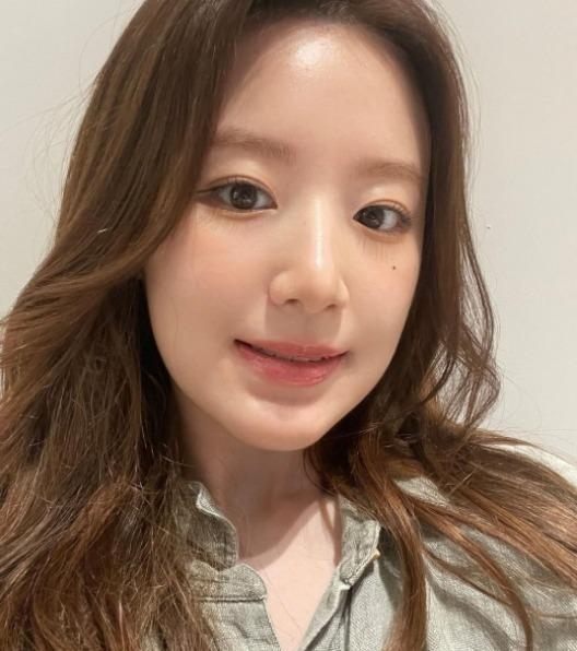 舒华上节目未说敬语 遭韩网批要改态度