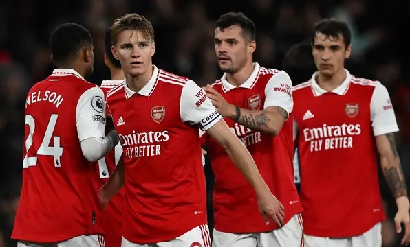 英社区盾重返温布利  曼市8月6日斗阿申纳