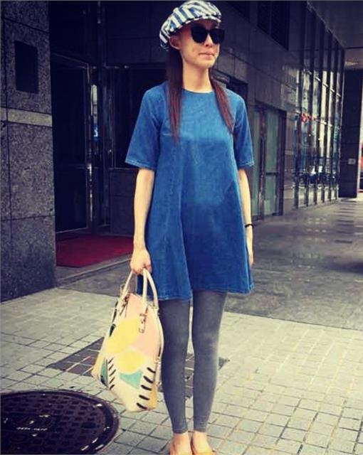 范玮琪“孕期只出门5次” 网挖明星合照打脸