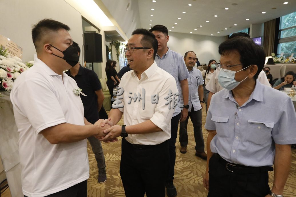 莫泰熙逝世:郑立慷