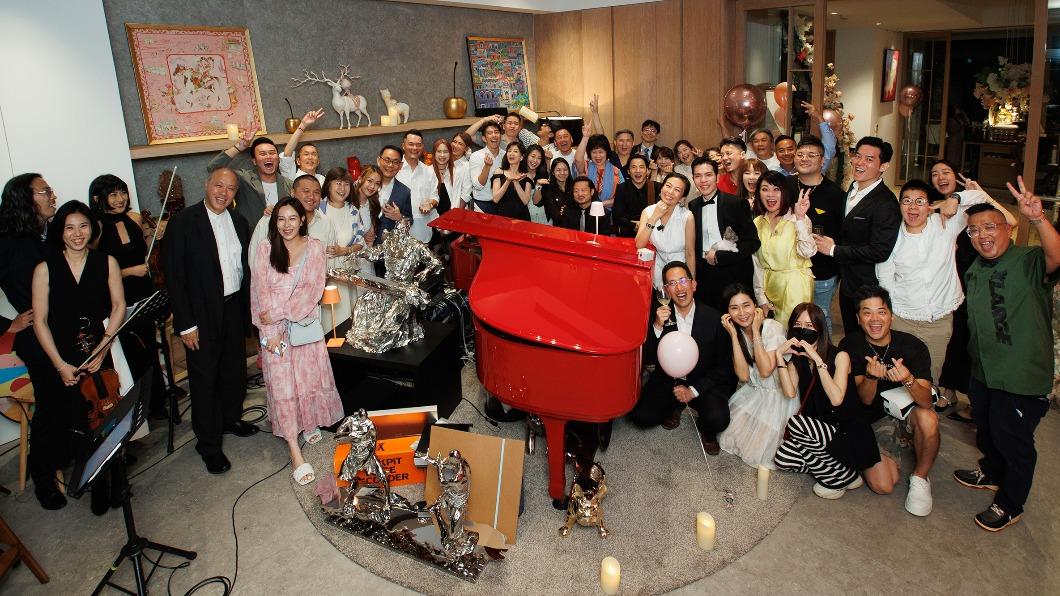 萧敬腾哭揭密恋Summer16年内幕　家人也不知情	