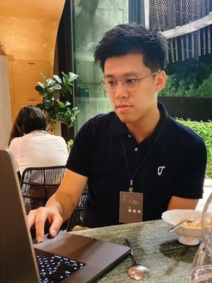 葛斯齐爆“遇到大小S药头” 经纪人和瘦子齐喊告