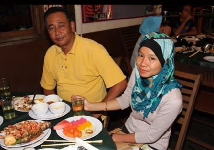  视频|差32岁老父少妻结婚12年 “年长的男人懂欣赏你”