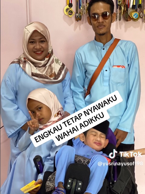 视频|心疼弟弟病痛缠身 8岁姐姐:让我替弟弟生病吧!