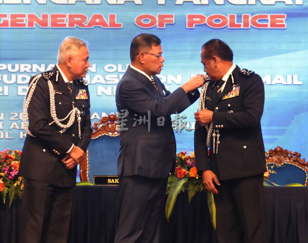 赛夫丁透露安华见艾克里沙尼谈退休计划 献议国外职位