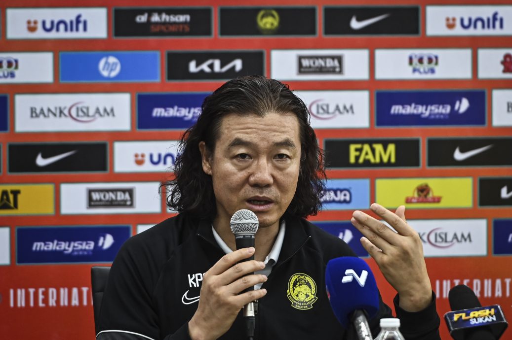 金判坤KIM PAN GON:TR02_19062023_BOLA_MALAYSIA