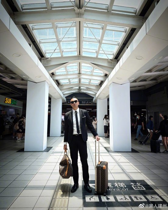 陈建州微博晒律师声明驳性骚 网酸爆“吴亦凡李易峰都发过”