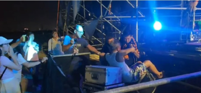 陈昇踩空跌落舞台 惊悚画面曝光