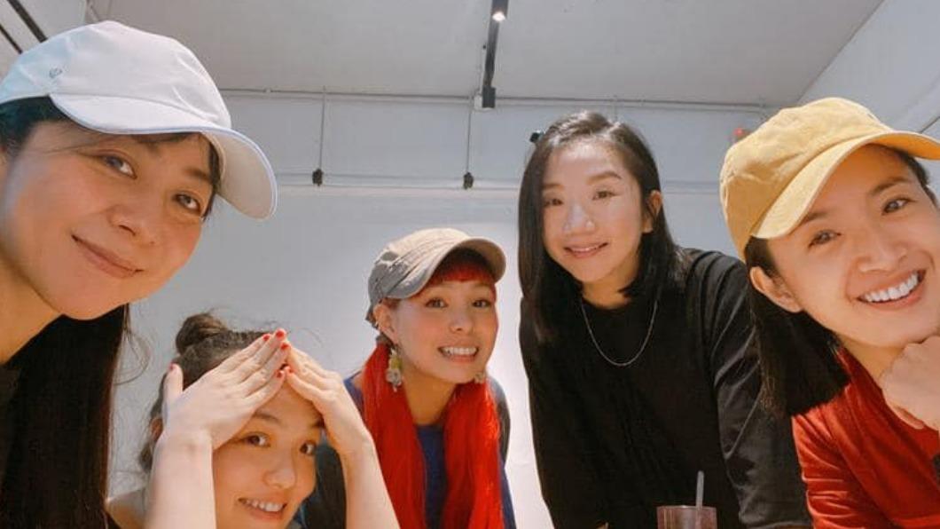 陈绮贞遭旧爱开撕首露面 陶子声援:恶人先告状