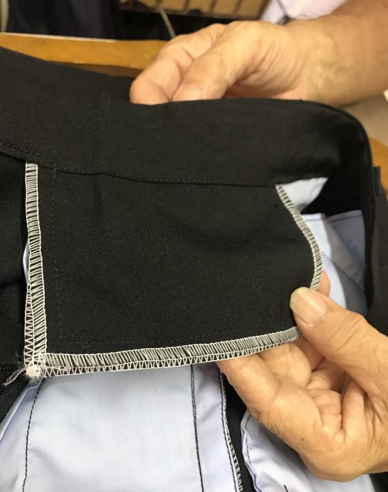 霹：21日见报／它的诞生//封底主文／