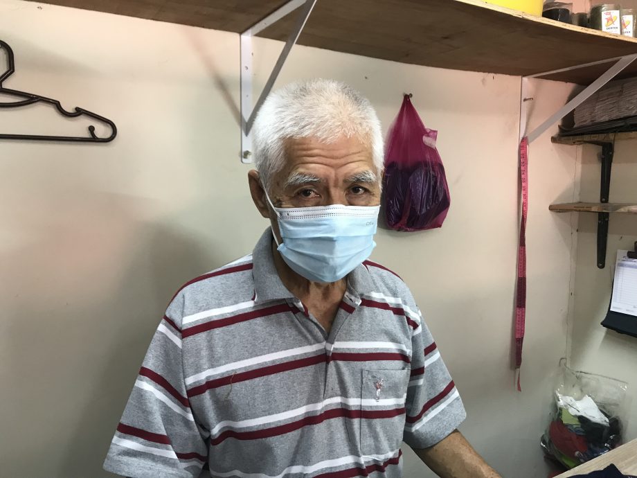 霹：21日见报／它的诞生//封底主文／