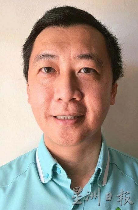 霹:封面主文/赴华签证登门排期久 旅社代办反应热