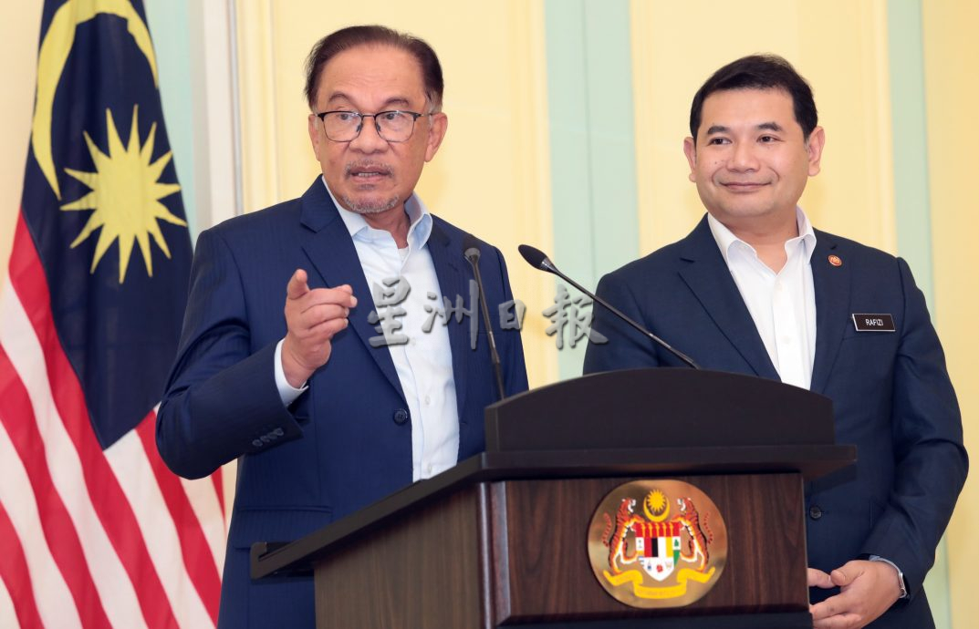 首相:为何仍有人捍卫津贴T20?“不减少人民津贴 仅富人不享有”