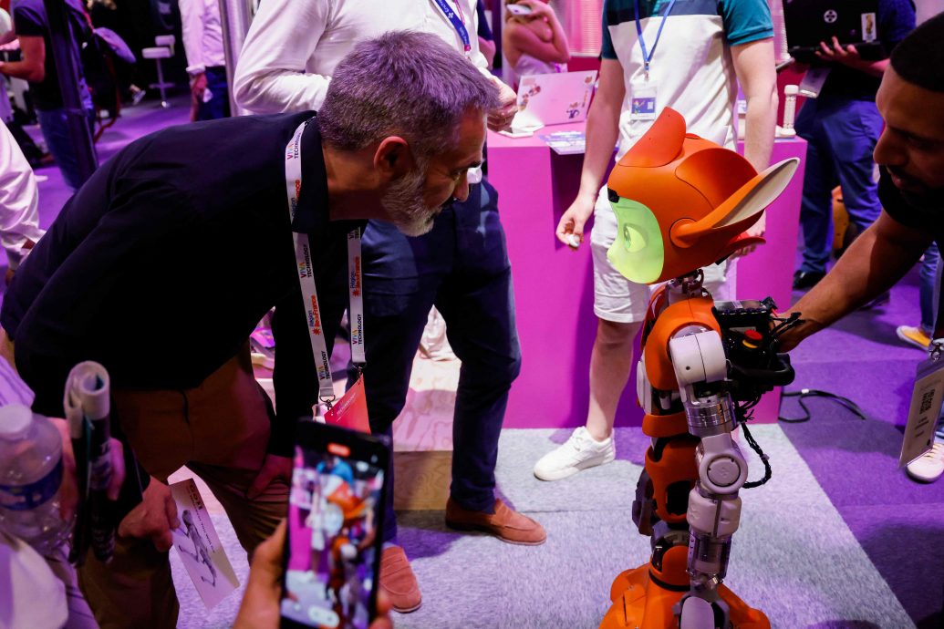 马克龙：法国要成为AI领头羊