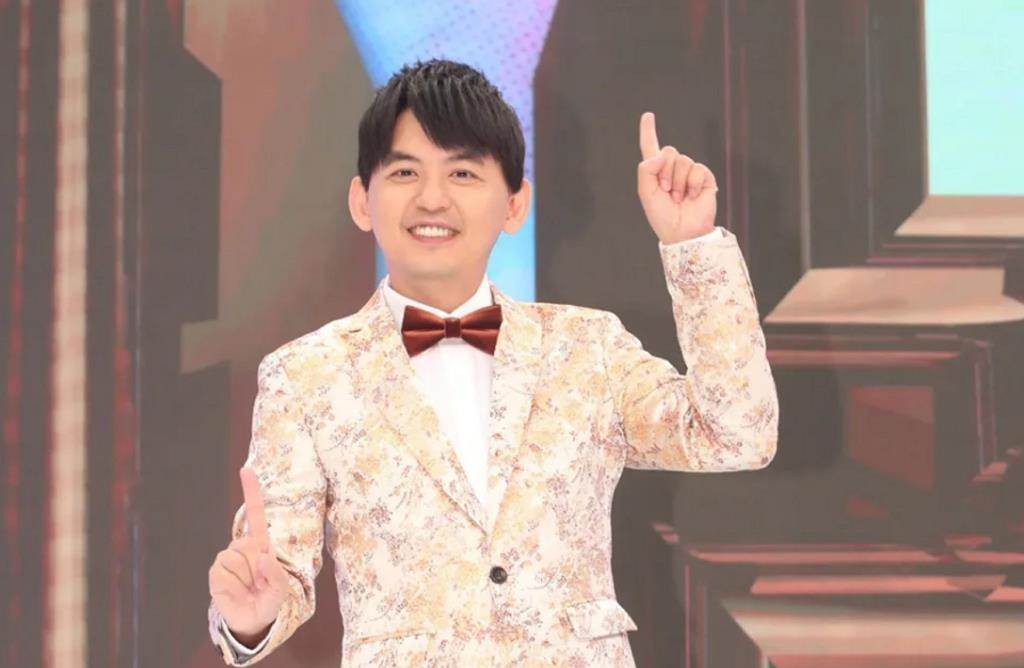 黄子佼7月复出计划生变《大老板联盟》由王仁甫代班接任