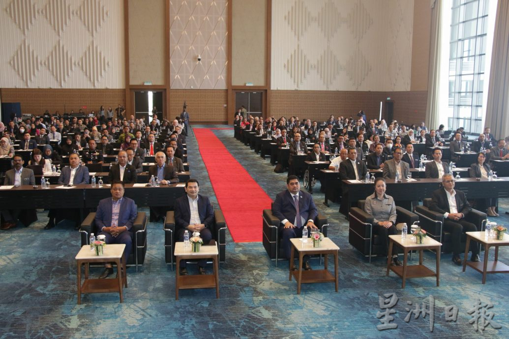 （中期检讨）沙最贫穷县区获经济部最多小额拨款