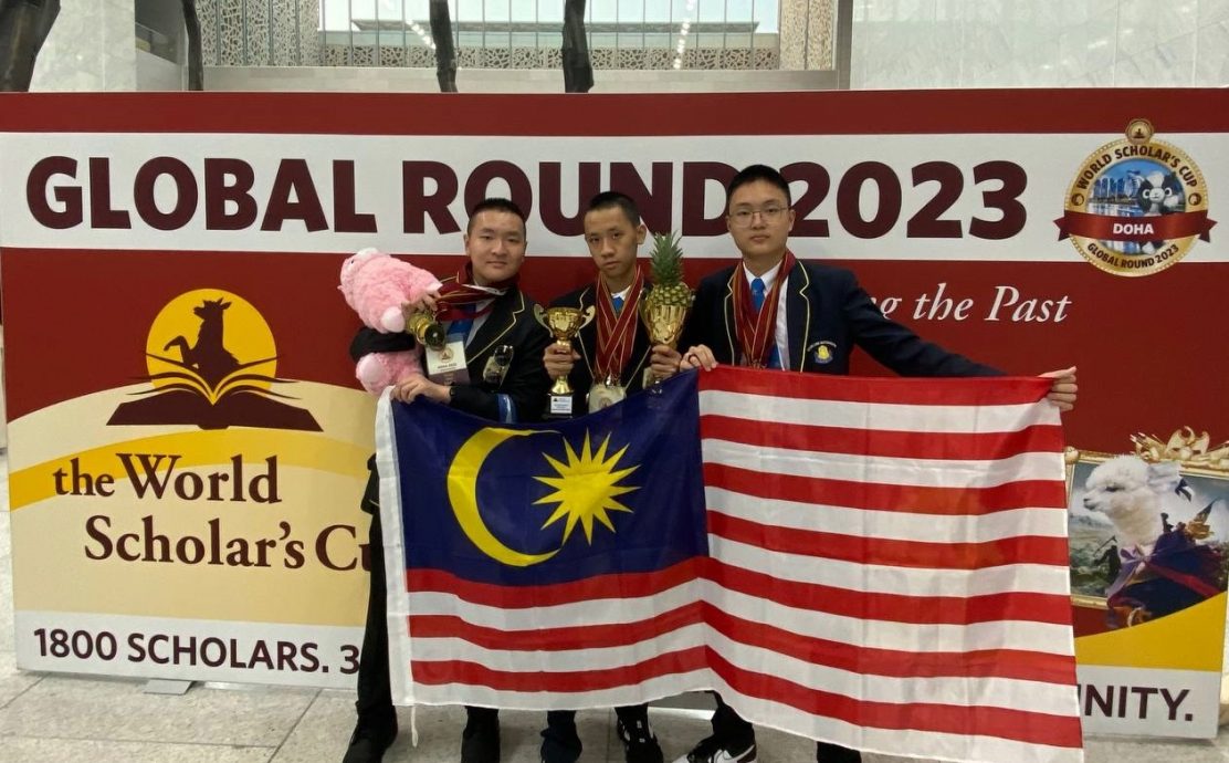 北海锺灵中学3名学生在2023年世界学者杯多哈全球赛,襄括26枚金牌和7枚银牌