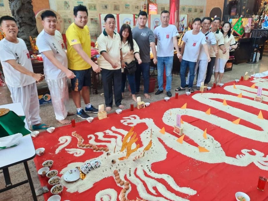 (古城封底主文)米龙首次现身义和会关帝庙