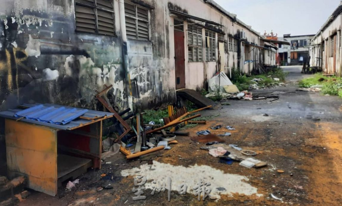 （古城封面主文）市议会将发出通告要业者清理障碍物