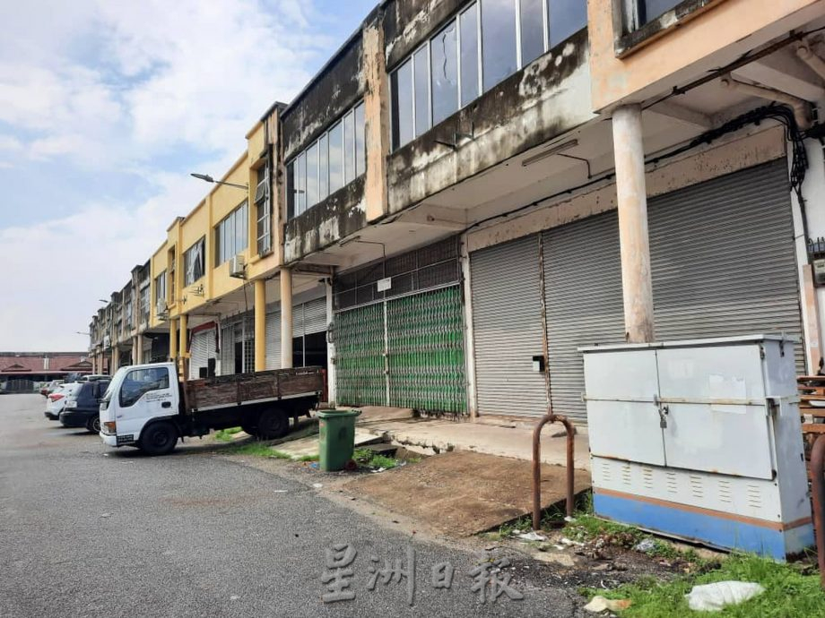 （古城封面主文）市议会将发出通告要业者清理障碍物