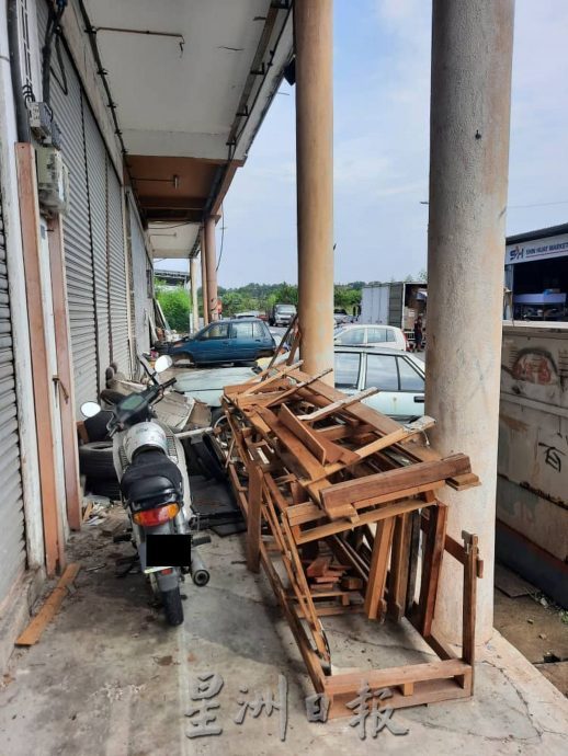 （古城封面主文）市议会将发出通告要业者清理障碍物