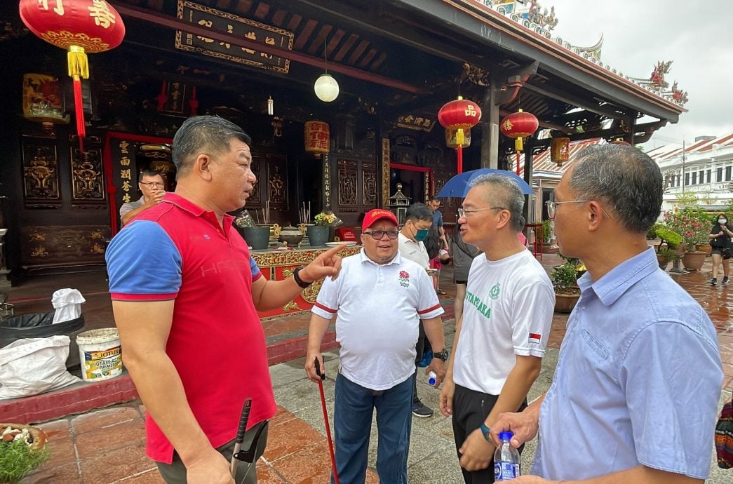 (古城封面主文)议员团徒步巡视旅游区·改善不足迎接旅游年