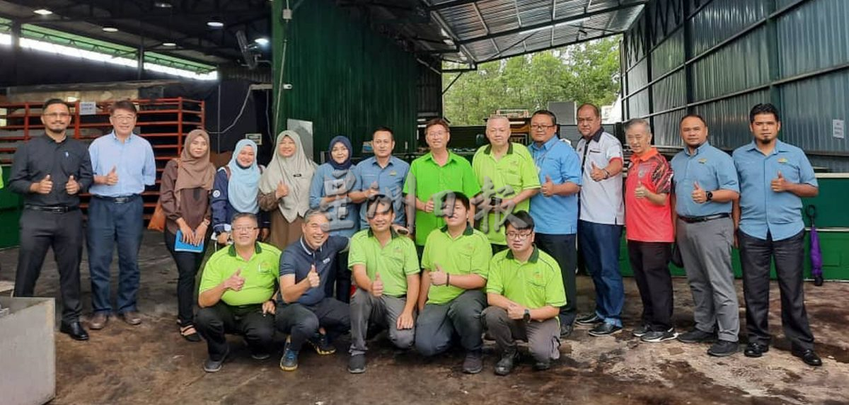 (古城封面主文)黑水虻处理厨余,变化出有机饲料、肥料等