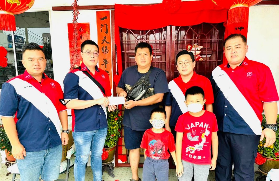 (古城第七版主文)马六甲爱心公益会