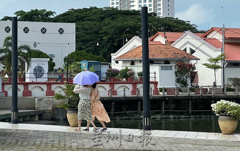 （古城第三版主文）甲河广场检疫大厦走道被阻 民众游客需绕道而行