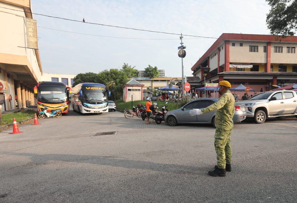 民生特工队:扒手团伙出没新山早夜市,民众受促提高警惕小心财物