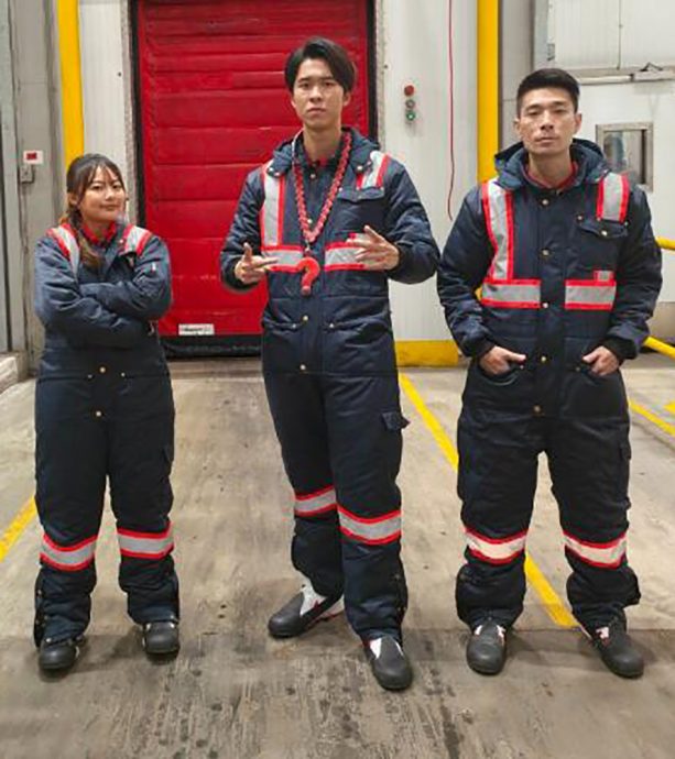 (已签发)柔:狮城二三事:再主持《小岛国大发现》搭档杨志龙 郭慧萱 郭坤耀自觉像‘前辈