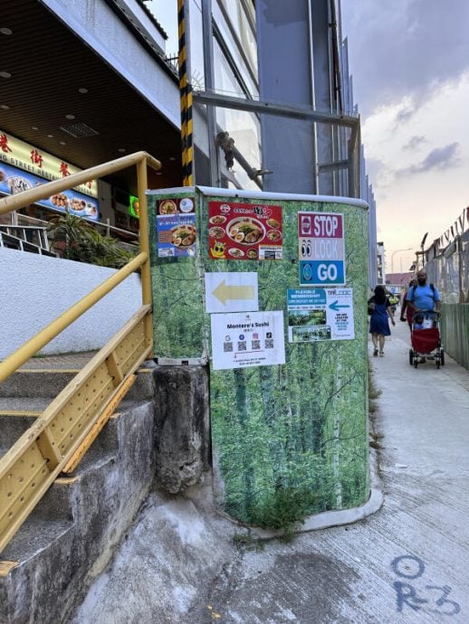 (已签发)柔:狮城二三事:诺维娜一带施工筑防音屏障 商家纷诉:顾客跌4成