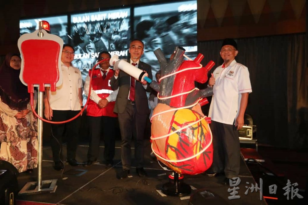 (未签发)全国:慕哈末拉兹:疫情后,我国捐血率下降,从2019年每1000人有22.8名献血者下跌至19.7至22.5人之间