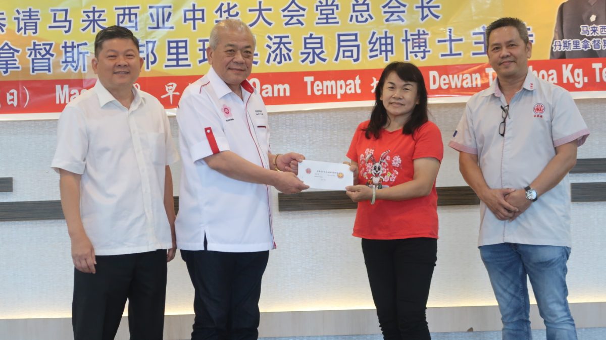 (未签发)国︰吴添泉︰冀州政府和联邦政府关注马新关卡堵塞问题,以协每天往返两地工作的国人顺畅过关。