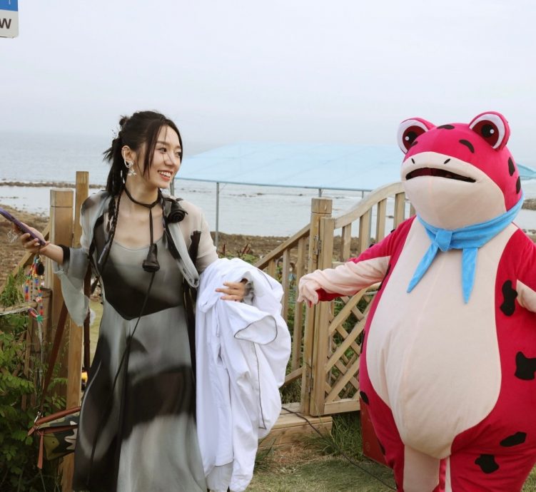 Ella王嘉尔当音综导师 李佩玲唯一大马选手代表