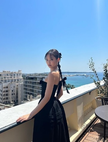  Jennie新剧“3P舞”引争议 韩网崩溃直呼“真的看不下去了”	