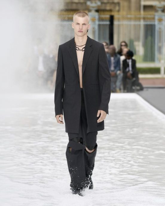King Chan／GIVENCHY 2023春夏男装成衣系列 我踏浪而来