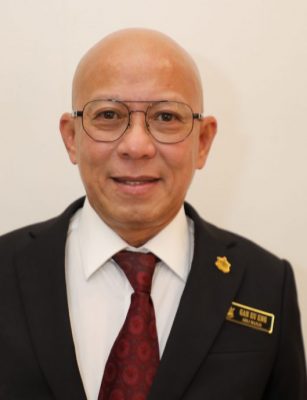 me03主文-大都会/修水管后铺路筑高居民申诉不便／5图