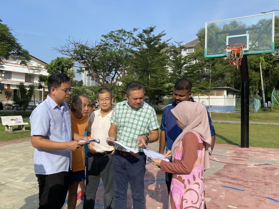 me03主文-大都会/黄思汉：兴建有盖篮球场/4图