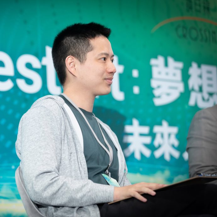 metoo延烧文艺圈!男子遭作家拍裸照性虐待 “被性侵后还迫说‘感恩’”