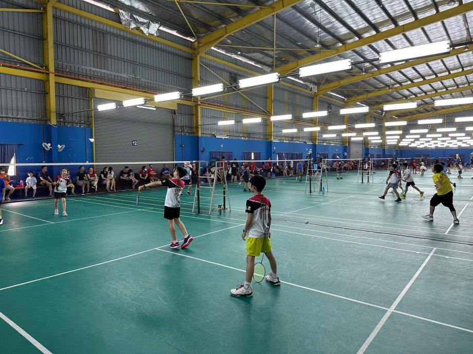 NS06芙蓉:全森华小羽球团体赛之拿督赖景财常年杯2023,13所学校代表参赛
