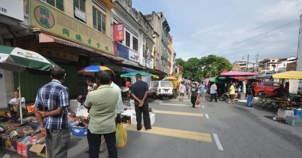 NS图探花城:古董街藏旧物古玩成“寻宝”好去处