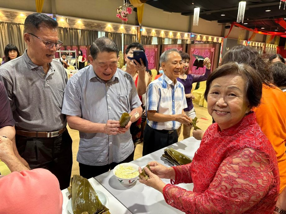 NS封底主文/全国母亲节颂文比赛成绩出炉,198人参赛