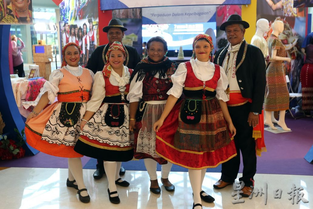 少数族群成就多元魅力