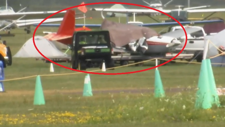 2直升机空中相撞酿2死 1小飞机坠湖2人亡