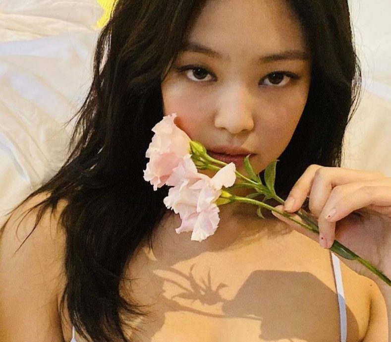 5天飞4国行程满档 Jennie:不知怎活下来