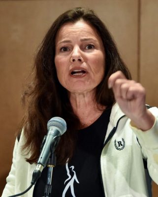 63年来首次!美国演员、编剧齐罢工 好莱坞全面瘫痪